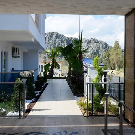 Riva House Apartament Konyaalti